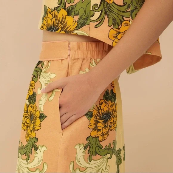 Farm Rio Cream Delicate Flower Arabesques Midi Skirt is available for  purchase on au PAY Market - Imported Goods Online Store Co.Ltd. | au PAY  Market - Online Shopping Site